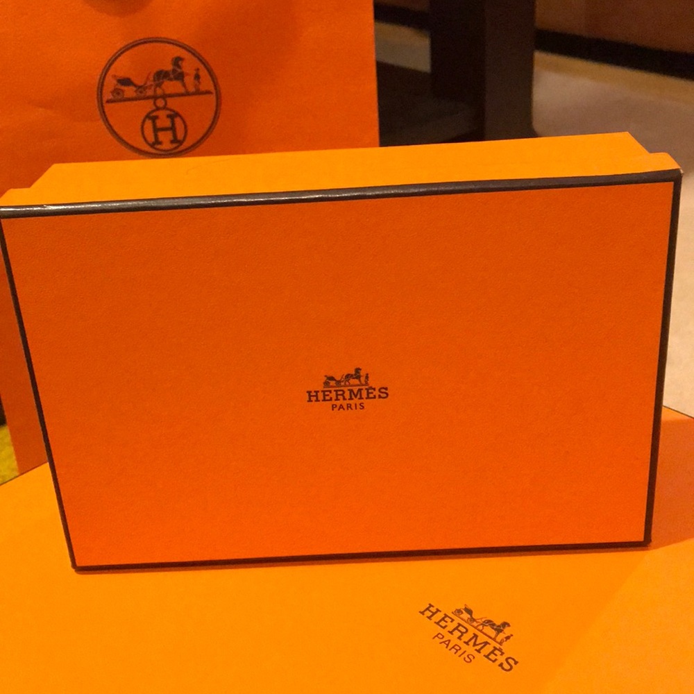 Hermès box for bearn wallet, 7.5*5*2, brand new